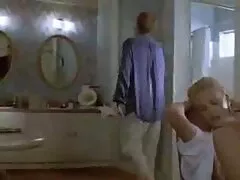 فيليسيا قبلة ، سكسي امهات xnxx بعد شرب الخمر ، تنام مع رجل مع ديك كبيرة