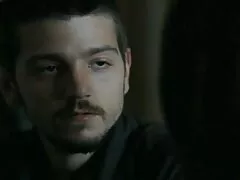 mulatto مثير سكسي أم وابنها في الحمام