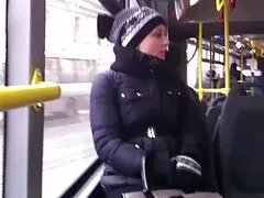 أوبري يحب سكسي الامهات أن assfuck ويمارس الجنس