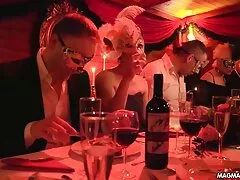 الجماع الجنسي مع امرأة سِکْسِ أّمًهّأّتٌ سمراء جميلة